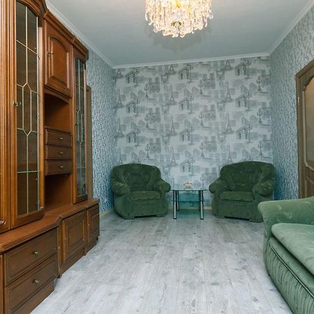 Cosy Central Apartment Киев Екстериор снимка